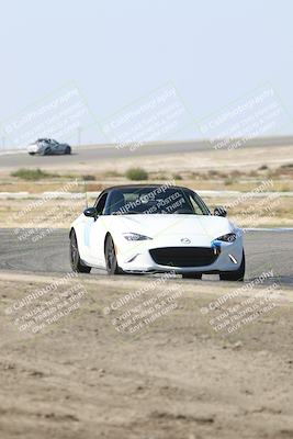 media/Oct-18-2025-Speed Ventures (Sat) [[8b3b7cf525]]/Yellow/Session 3 (Sunset)/